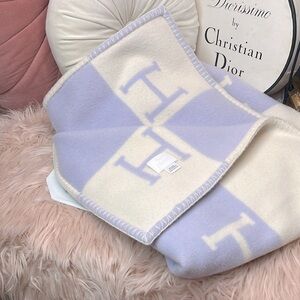 HERMES AVALON BABY BLUE BLANKET